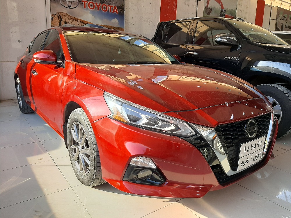 Nissan Altima
